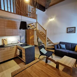Le Mallory Apartment
